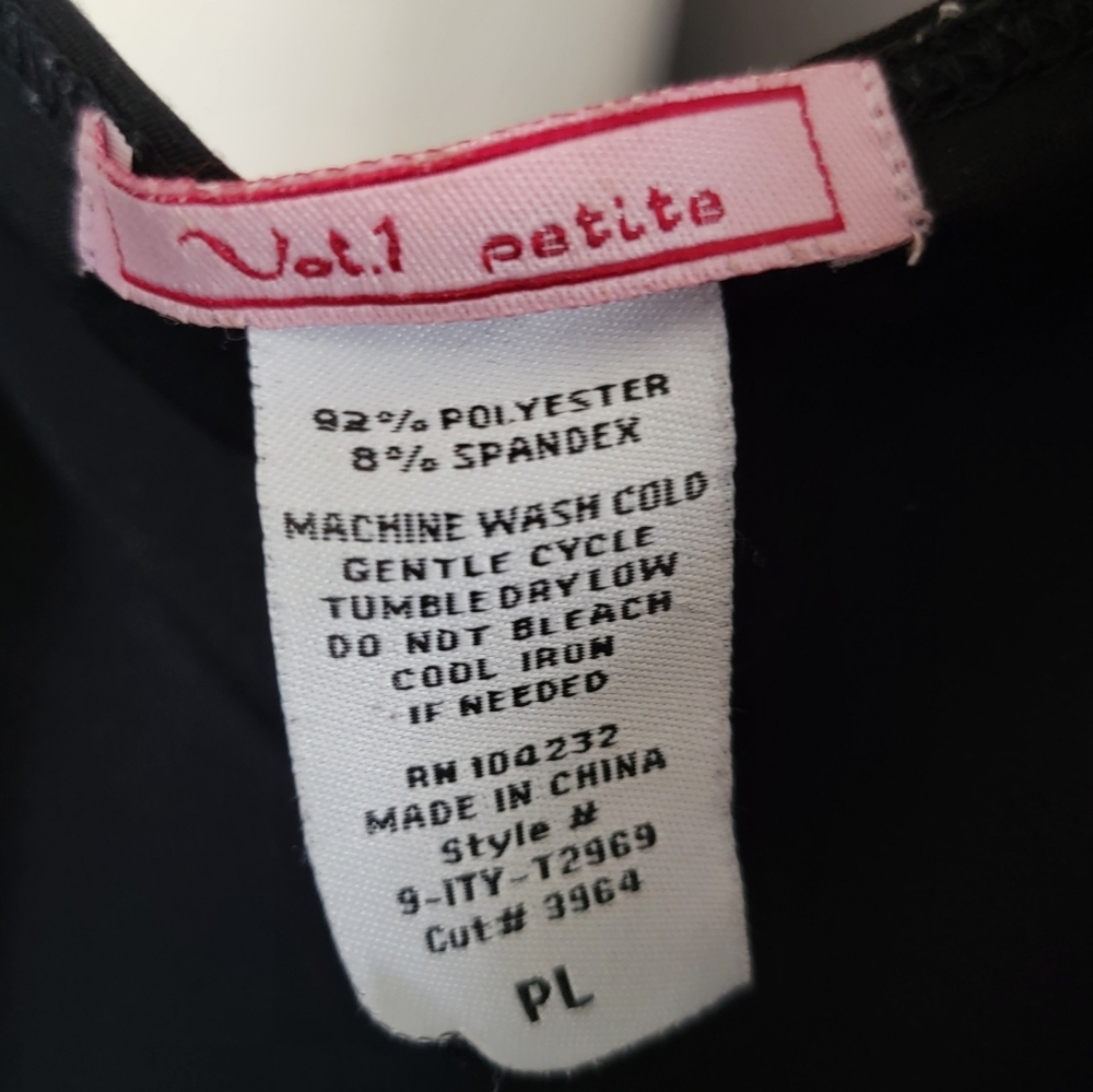 Vol.1 Petite ruched blouse - Picture 2 of 3